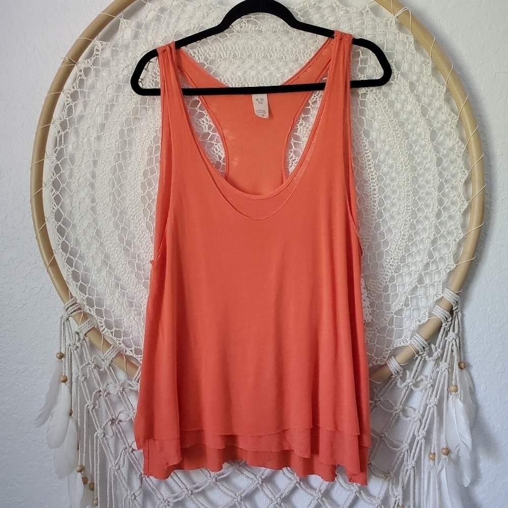 Women’s Coral Layered Tank Top - Picture 8 of 11